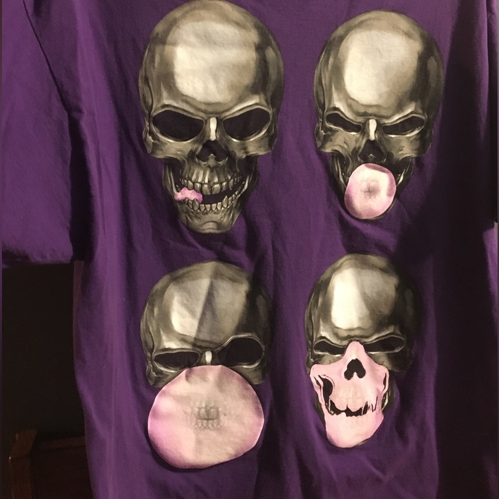 Skulls blowing bubble gum Tee-Shirt